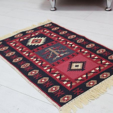 Red Apartment سراييفو المظهر الخارجي الصورة